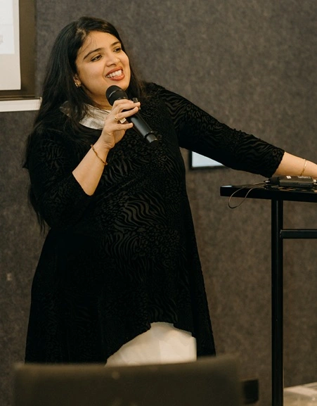 Harika Bheemavarapu speaking at an Elite Expertise session